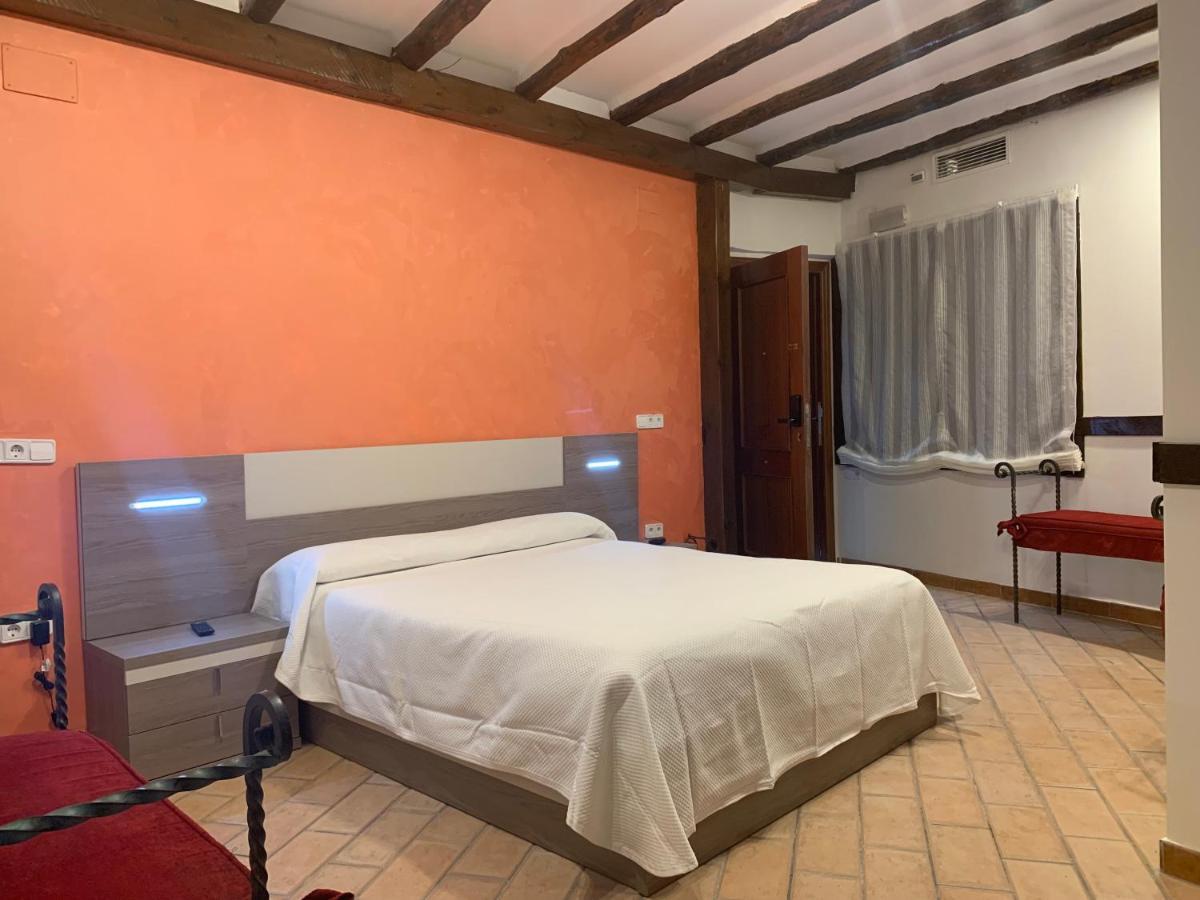 Hostal Poeta Machado Baeza Eksteriør billede